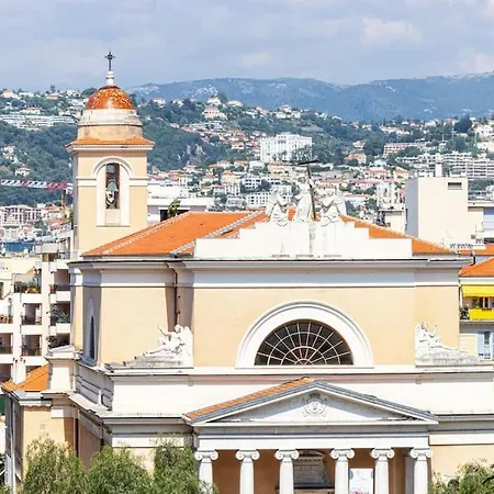 Vieux-nice Avec Soleil Et Vue Exceptionnelle ! Daire