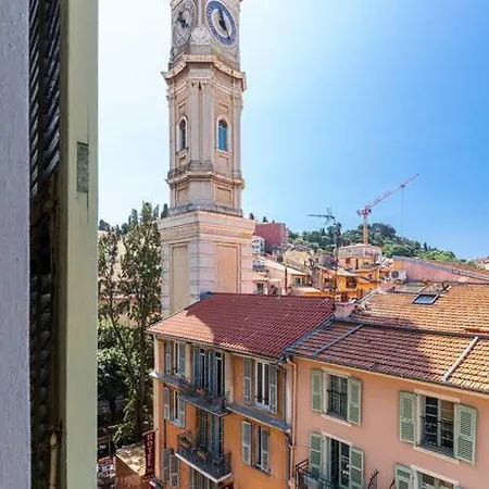 Vieux-nice Avec Soleil Et Vue Exceptionnelle !