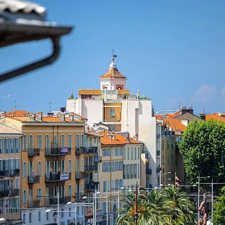 Vieux-nice Avec Soleil Et Vue Exceptionnelle ! Nice